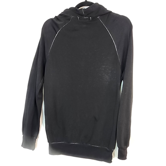 Derek Heart Classic Black Hoodie - Picture 3 of 10